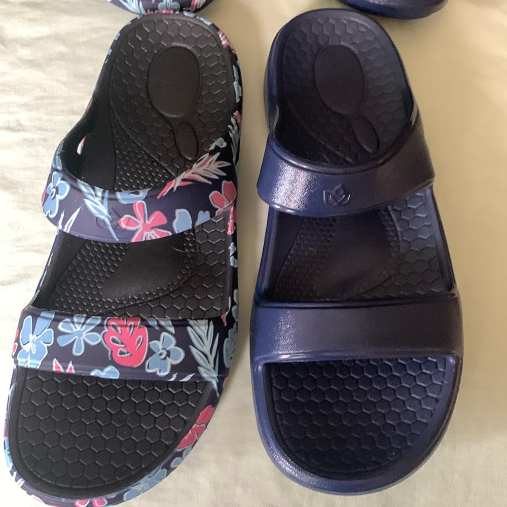 Spenco women fusion slide slim 2 pair size 20